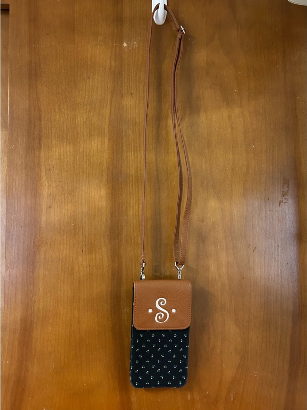 Thirty One Phone Purse